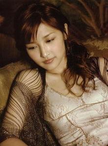 巨乳美女在线观看,视觉盛宴，激情四溢
